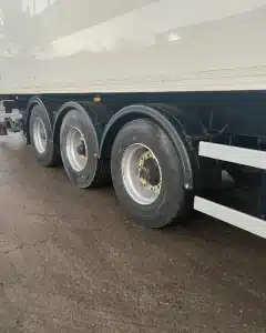 13.6m Tri Axle G&A Box trailer (2010/2011) Multiple available!!
