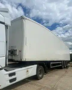 13.6m General Trailers Tri Axle Box Trailer (2001)