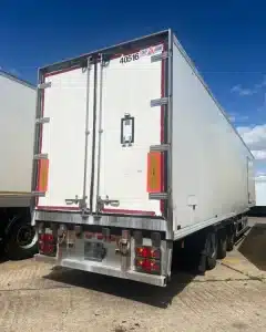 13.6m Gray and Adams Tri Axle Insulated Box Trailer (2005)