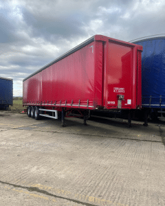 13.6m SDC Tri Axle Curtain Sider 4.2m (2011)