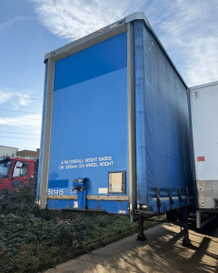 13.6m Montracon Tri Axle Curtain Sider 4.6/4.7m (2013)