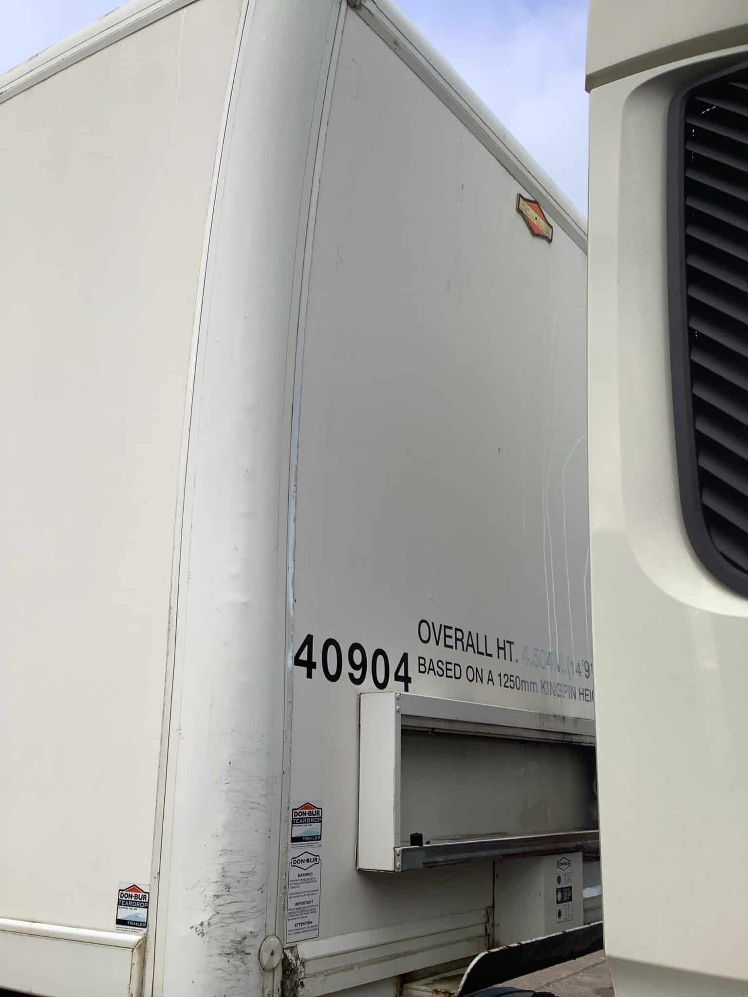 2009 13.6m Don Bur Tandem Axle Box Trailer TL 4.5m (2009) 2x Available for sale in Great Billington, Leighton Buzzard, Bedfordshire