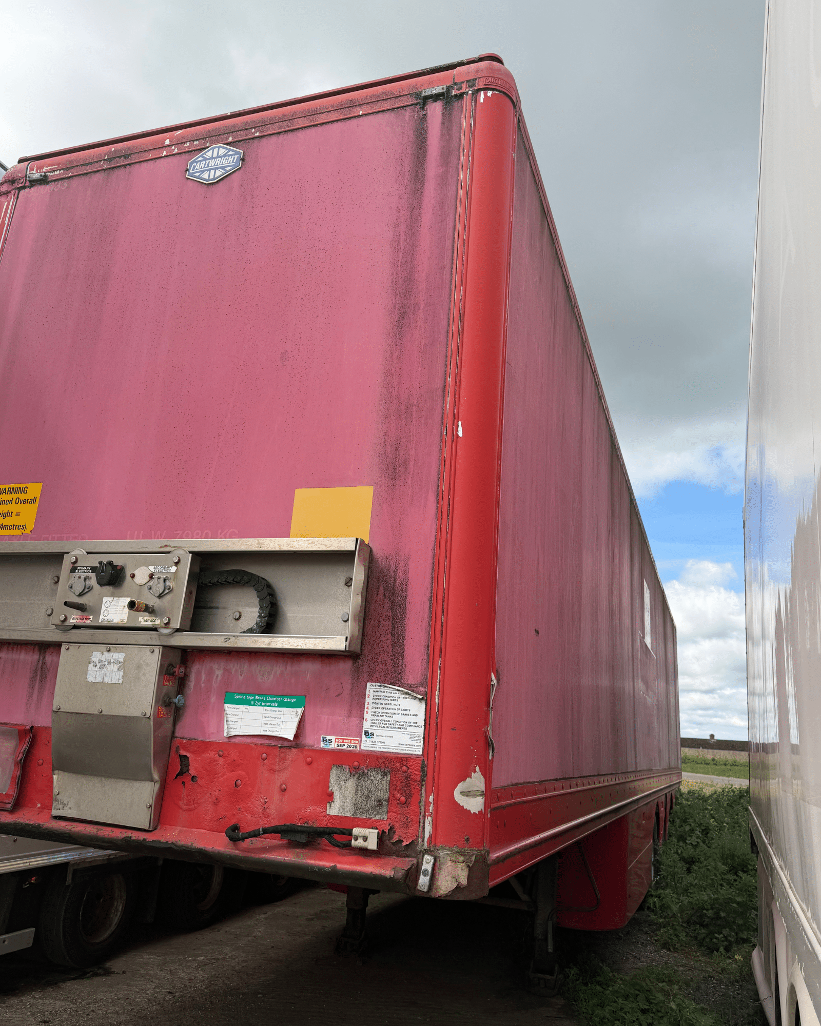 2008 13.6m 2008 Cartwright Tri Axle Box Trailer 4.2m (2008) storage for sale in Great Billington, Leighton Buzzard, Bedfordshire